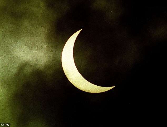 Pastor diz que eclipse solar da próxima sexta-feira (20) pode sinalizar o fim do mundo