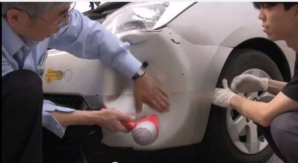 Secador de cabelo pode ajudar a restaurar amassados em veículos