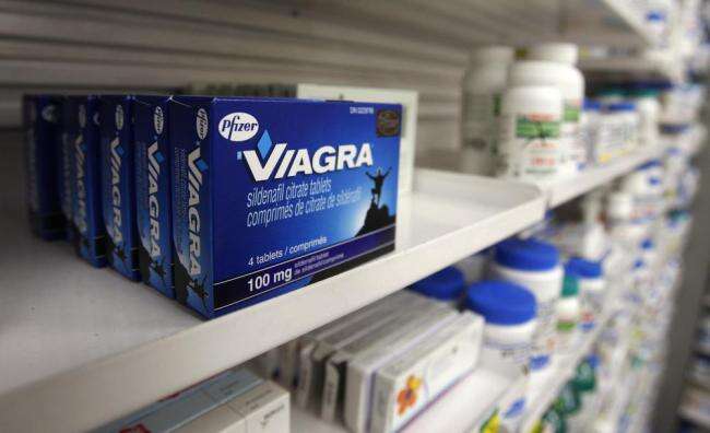 Fabricante de bebida alcoólica é preso após colocar Viagra em garrafas