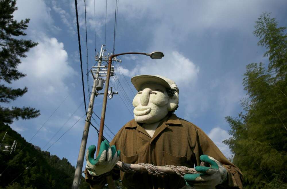 Scarecrows Illustrate Lives Of Japanese Countryside