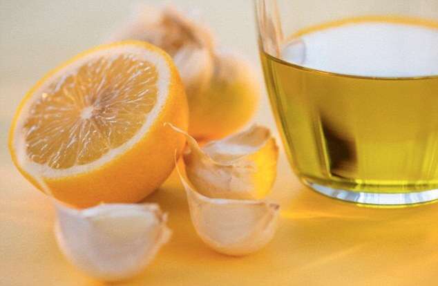 Médicos afirmam que mel e limão são muito mais eficazes do que remédios