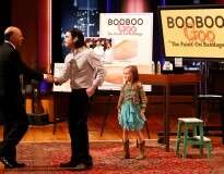 Garotinha de seis anos cria curativo líquido e fatura boa grana com invenção