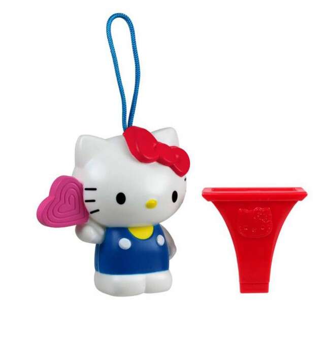 McDonalds faz recall de brinquedos da Hello Kitty que podem causar asfixia em crianças