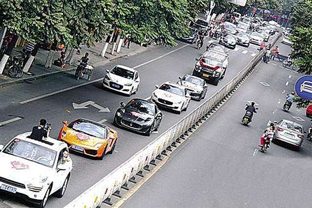 More Than Twenty 100,000 GBP Motors Used In Bridal Convoy