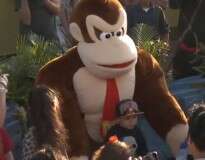 Homem processa Nintendo após ficar com problema de saúde grave depois interpretar Donkey Kong