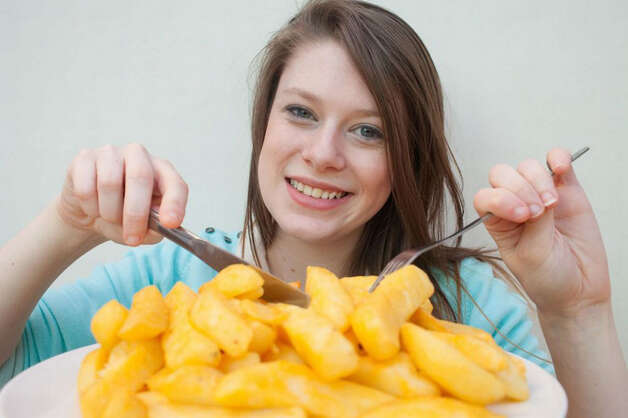 Jovem de 20 anos passou 15 se alimentando apenas por batatas fritas