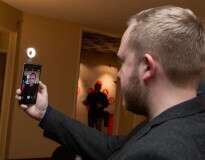 Empresa lança flash portátil para iluminar selfies