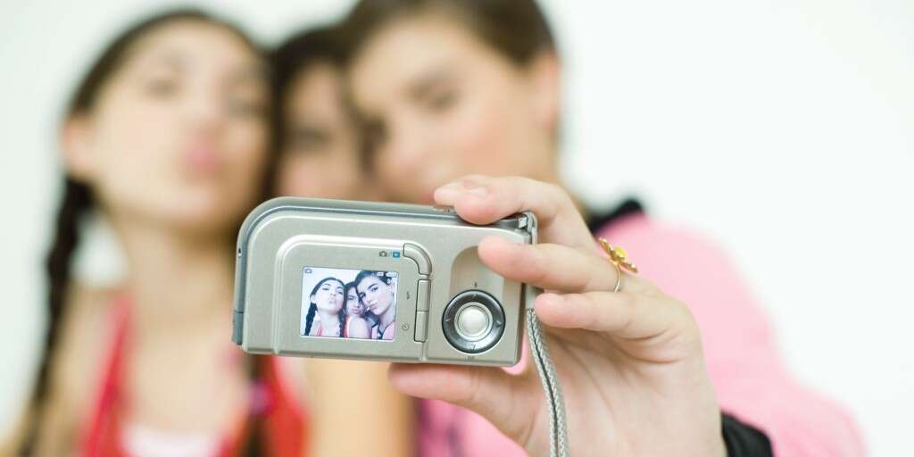 Faculdade oferece curso para tirar o selfie perfeito