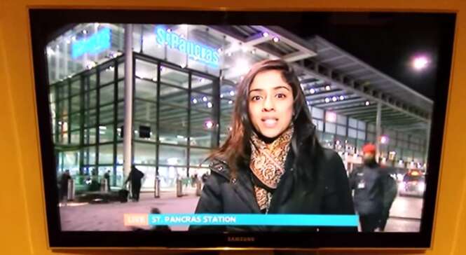 Motoqueiro é flagrado atropelando pedestre durante reportagem ao vivo na TV