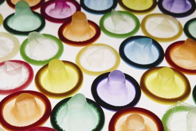 Na Coreia do Sul foi legalizado o adultério, com isso a venda de preservativos decolou no país