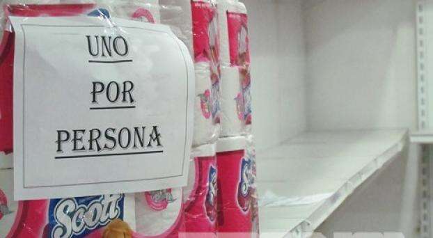 Venezuela prepara-se para trocar petróleo por papel higiênico