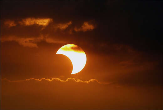 Eclipse Solar desta sexta-feira (20), pode ser visto ao vivo pela internet