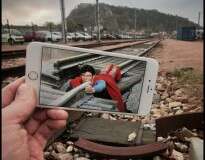 Fotógrafo usa iPhone para criar imagens divertidas baseada em cenas de filmes