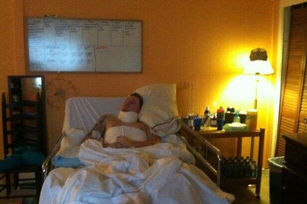 Jovem acorda do coma após sua esposa recusar permitir que médicos desligassem máquina que o mantinha vivo