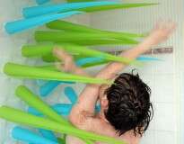 Cortina de chuveiro fica pontiaguda caso você demore muito no banho