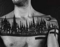 15 tatuagens arquitetônicas que transformam corpos em obras de arte