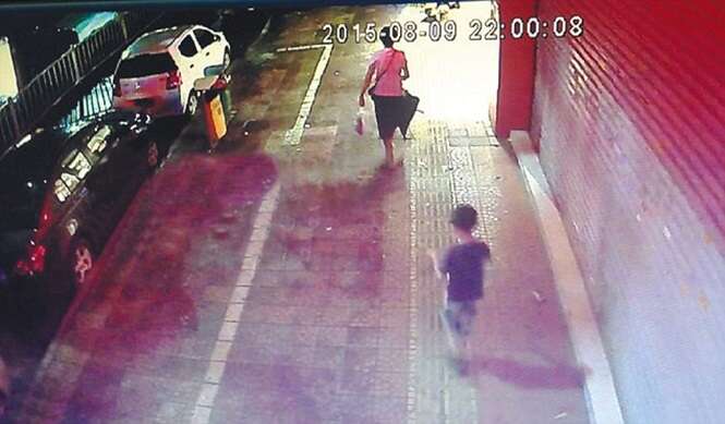 VID: Boy Watches As Ad Board Kills Mum