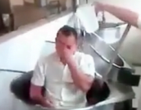 Funcionários de hospital gravam vídeo enquanto tomavam banho em panela usada para preparar refeições de pacientes em hospital