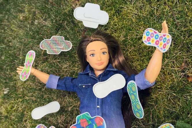 Barbie com período menstrual facilita conversa entre pais e filhas sobre a puberdade