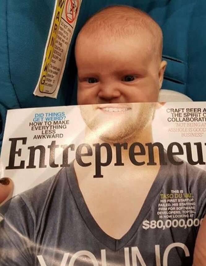 Imagem de bebê lendo revista se torna viral na internet