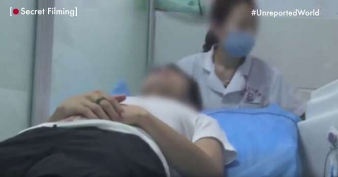 Gays são submetidos a tratamento de choque elétrico para serem “curados” na China
