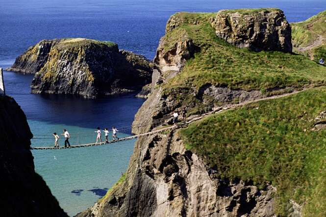 Carrick a rede Rope Bridge Antrim Northern Ireland. Image shot 2005. Exact date unknown.