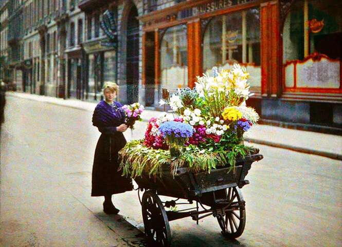 Fotos raras e coloridas de Paris registradas há 100 anos