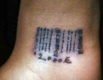 Cafetão pega 44 anos de prisão após tatuar códigos de barras e seu próprio nome em prostitutas