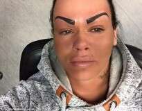 Mulher se torna alvo de gozações após postar no Facebook foto mostrando suas sobrancelhas tatuadas