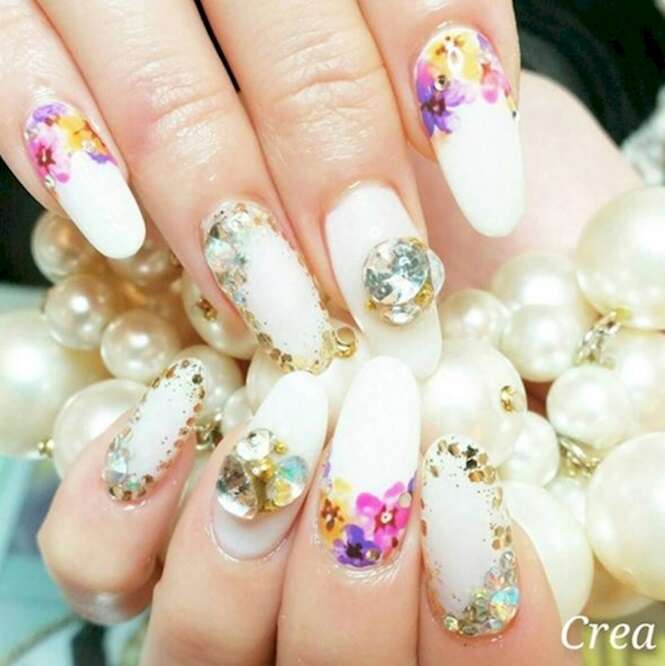 via Instagram / @nailsalon.crea