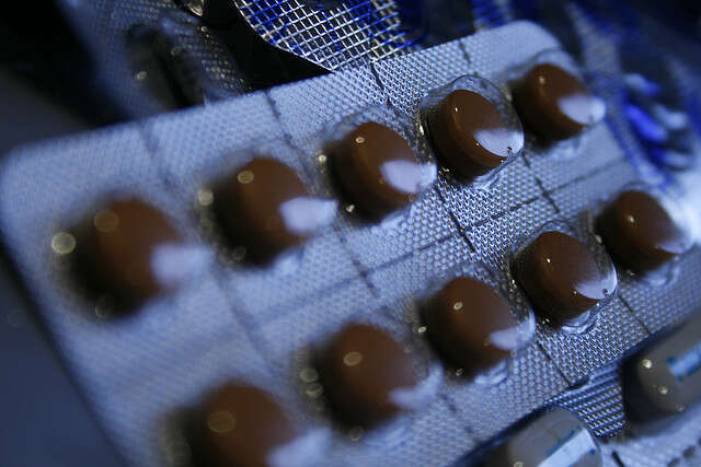Pílulas de cocô prometem ser a solução contra a obesidade
