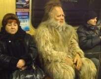 10 cenas estranhas vistas em metrôs