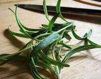 Cientistas podem ter descoberto o segredo para viver 100 anos ou mais, e ele pode estar na sua cozinha