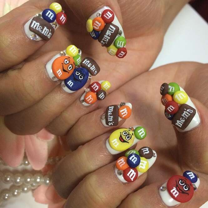 Os mais estranhos modelos de unhas usadas por japonesas