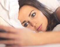 Estudo revela que mulheres fazem mais barulho na cama do que os homens – especialmente quando estão traindo