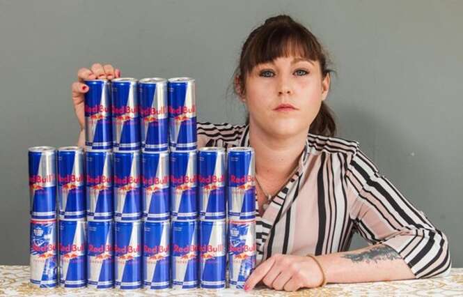 “Viciada” em Red Bull é internada com fígado em tamanho dobrado