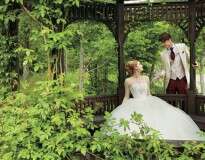 Empresa japonesa transforma vestidos de princesas da Disney em vestidos de noiva