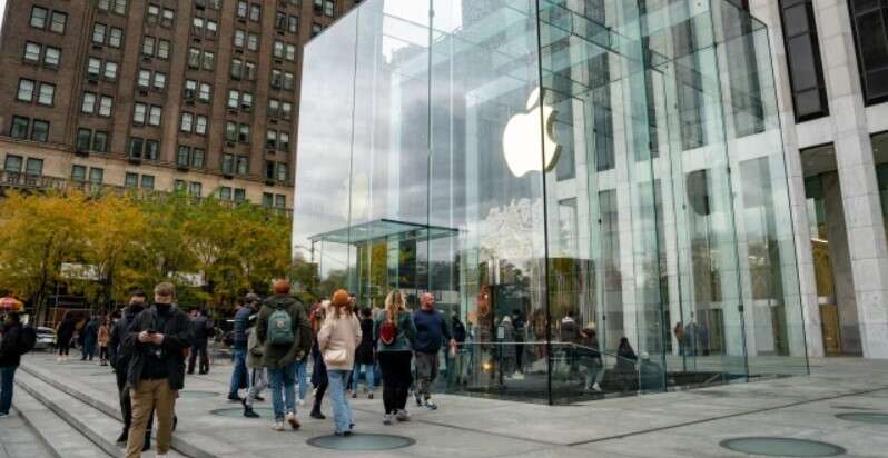 Homem comprou 300 iPhones e foi assaltado na saída da loja da Apple