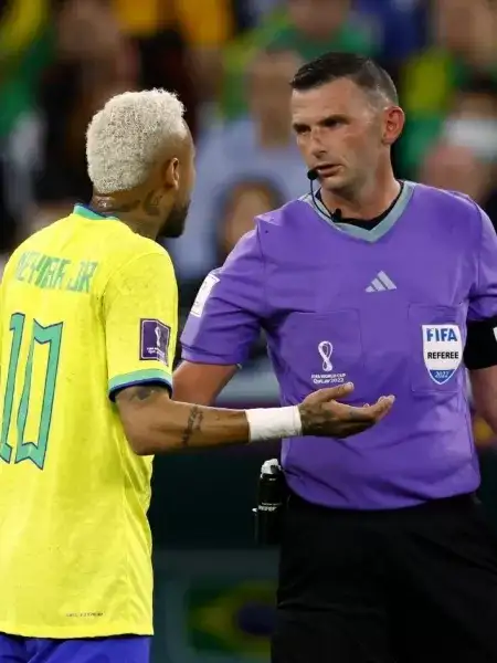 arbitro de Brasil e Croácia é xingado por milhões de brasileiros no Instagram