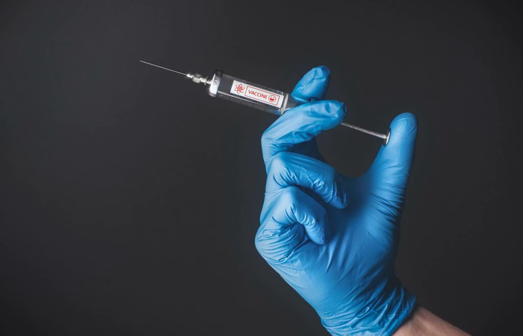 OMS deixa de recomendar vacina contra Covid